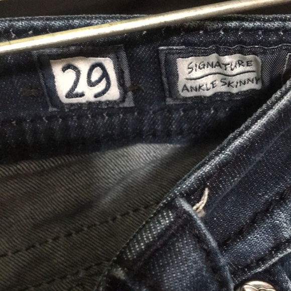 Miss Me Signature Ankle Skinny Jeans 07 - Picture 7 of 14